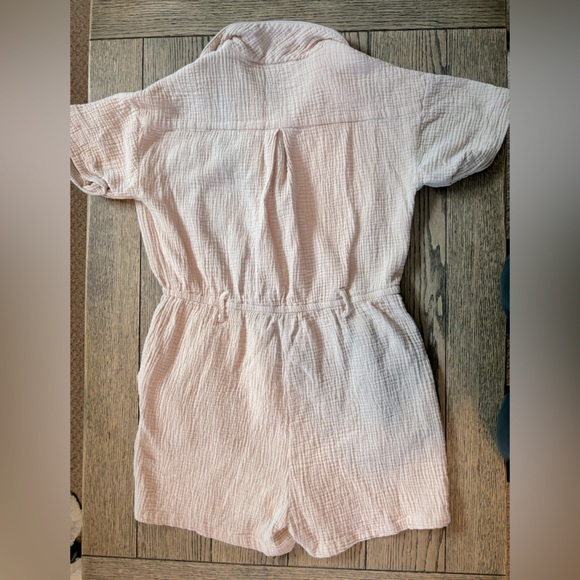 Bishop and Young Emerson women’s Romper size medium. - Picture 5 of 9